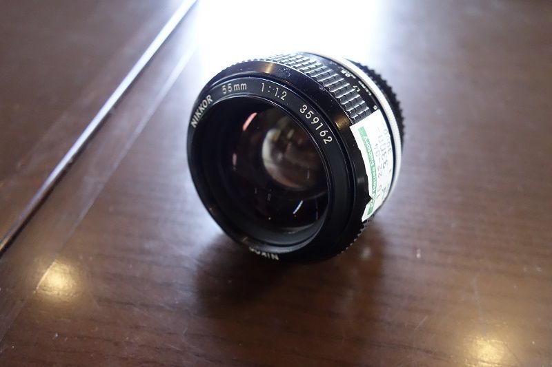 カメラ フィルムカメラ Fマウントで最も明るいレンズ「New Nikkor 55mm F1.2」を購入 